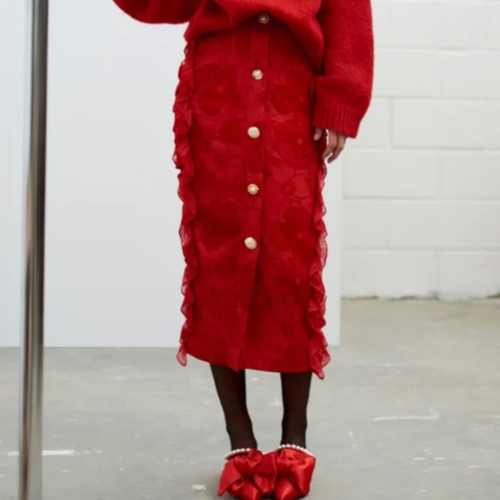 Mother of Pearl Red chiffon skirt with pearls